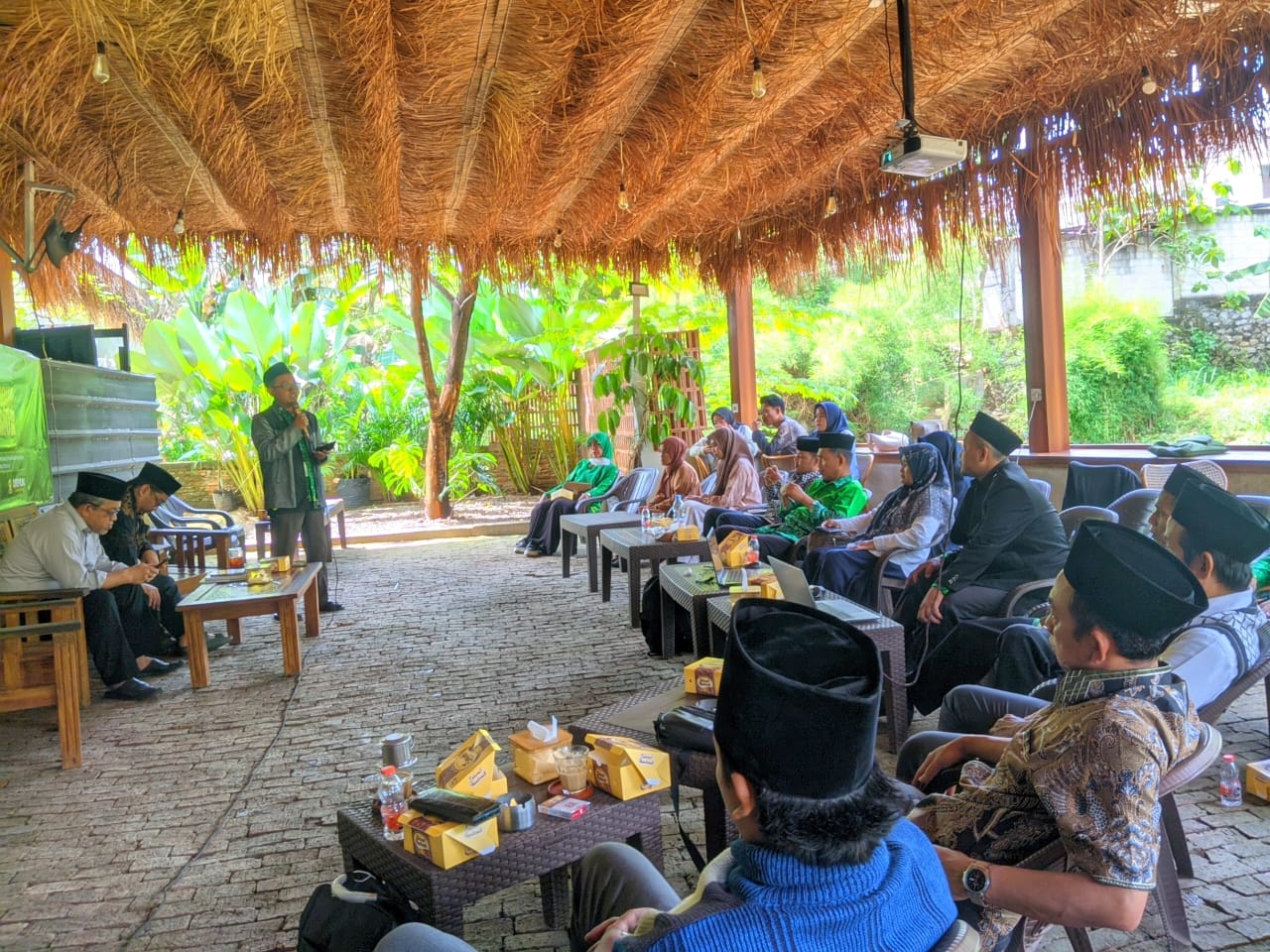 Pergunu dan LP Ma’arif Kota Depok Gelar FGD: Mengawal Transformasi Teknologi di Madrasah NU